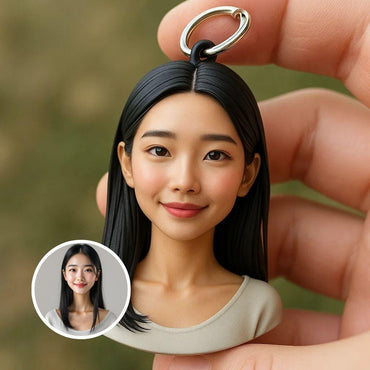 Custom 3D Portrait Keychain from Photo – Personalized Mini Figurine Gift for Her & Him